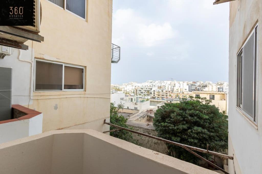 Modern 2Br Apt In The Quaint Village Of Marsaskala & Ac By 360 Estates Exterior foto